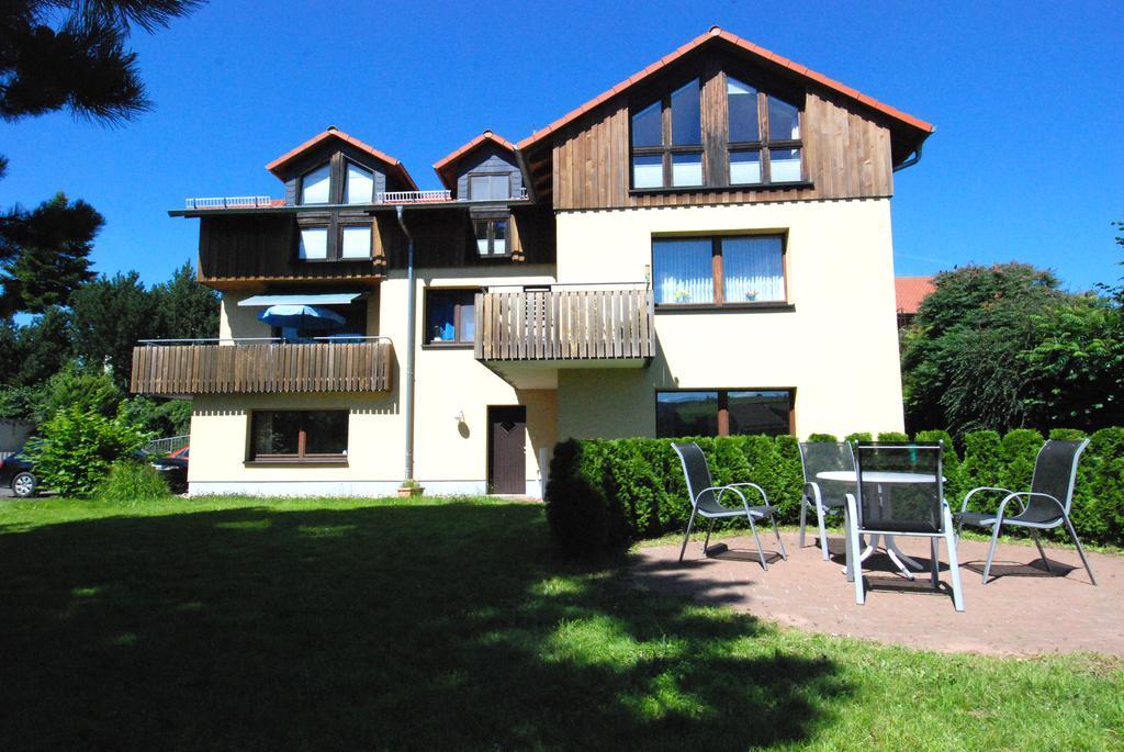 Ferienwohnungen Fliegerstrasse Gersfeld Buitenkant foto