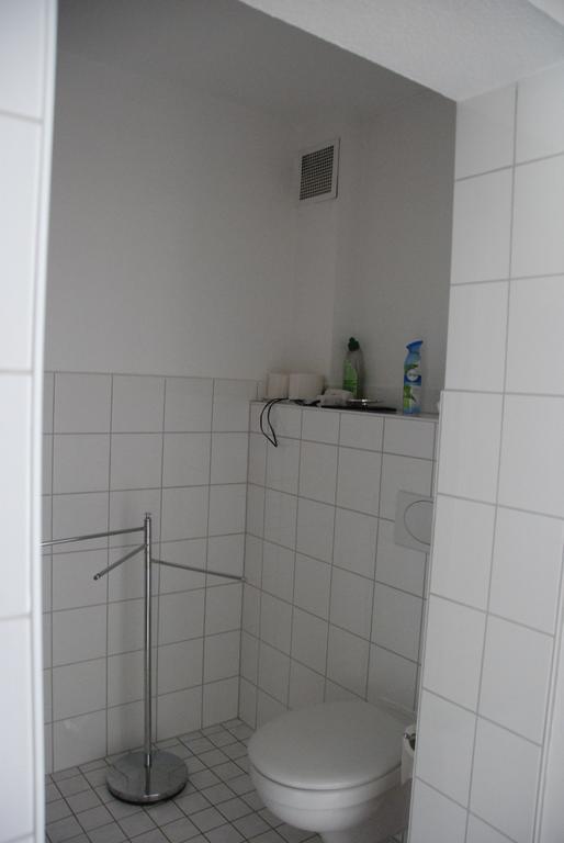 Ferienwohnungen Fliegerstrasse Gersfeld Buitenkant foto